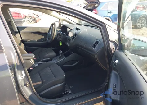 2016 Kia Forte Lx from USA, damaged, VIN KNAFK4A68G5568876